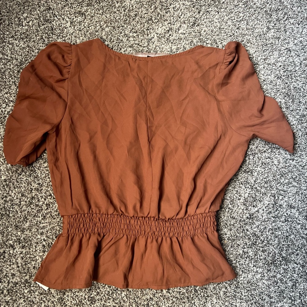 Forever 21 Rust Ruched Blouse - Picture 2 of 4